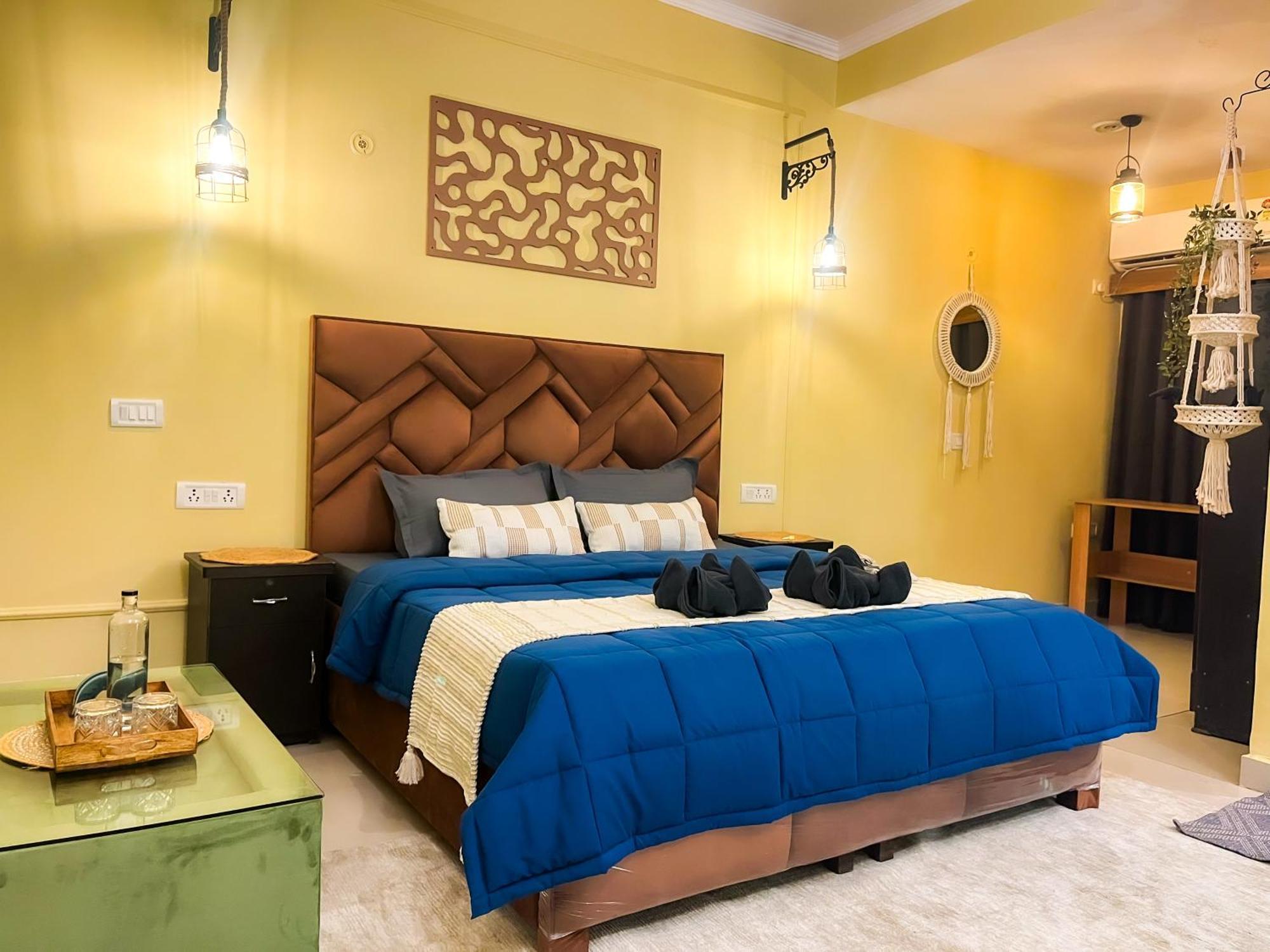 Atharva'S Homestay By Goaround Homes - Nehru Enclave Metro, South Delhi 뉴델리 외부 사진