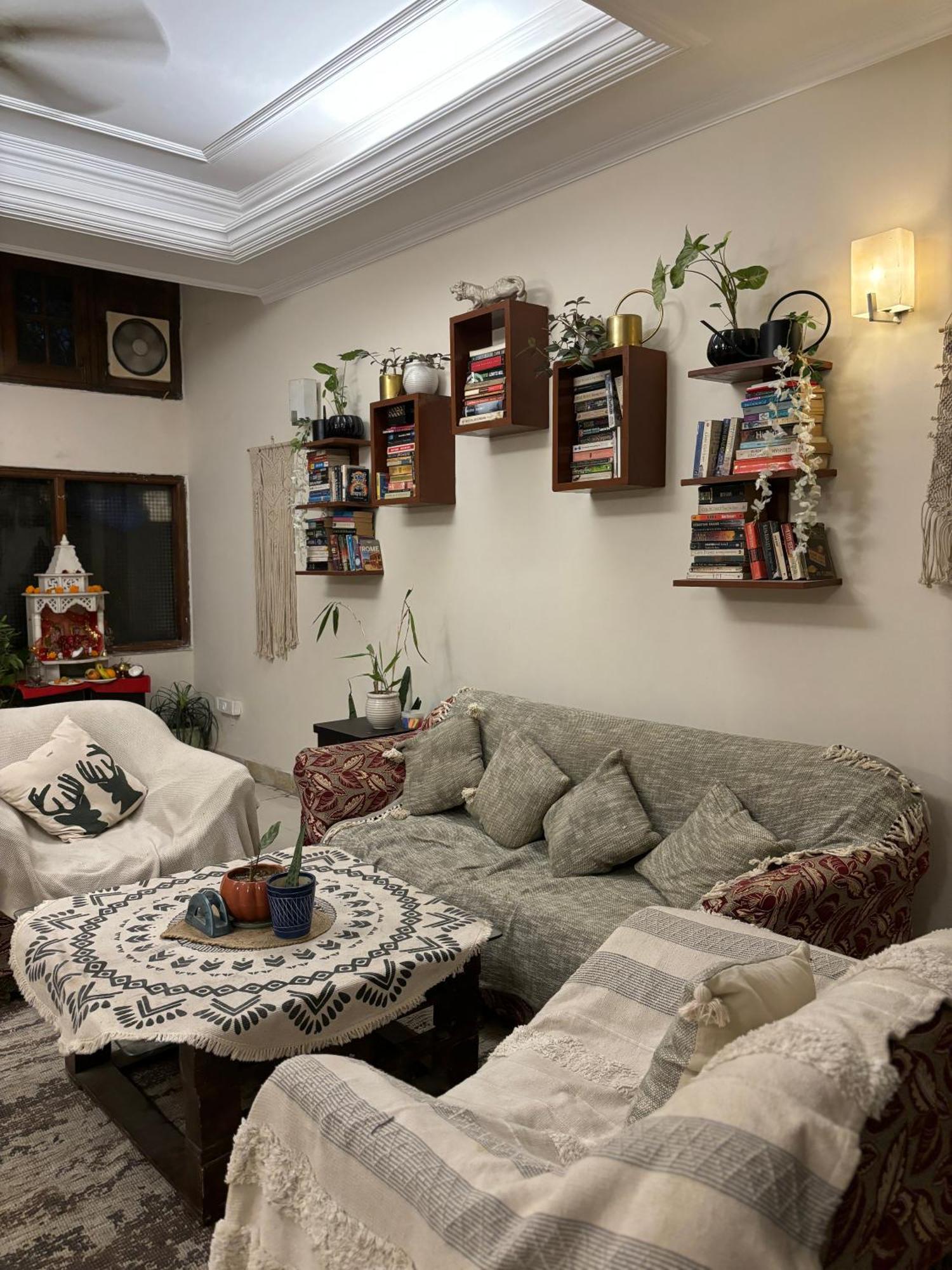 Atharva'S Homestay By Goaround Homes - Nehru Enclave Metro, South Delhi 뉴델리 외부 사진